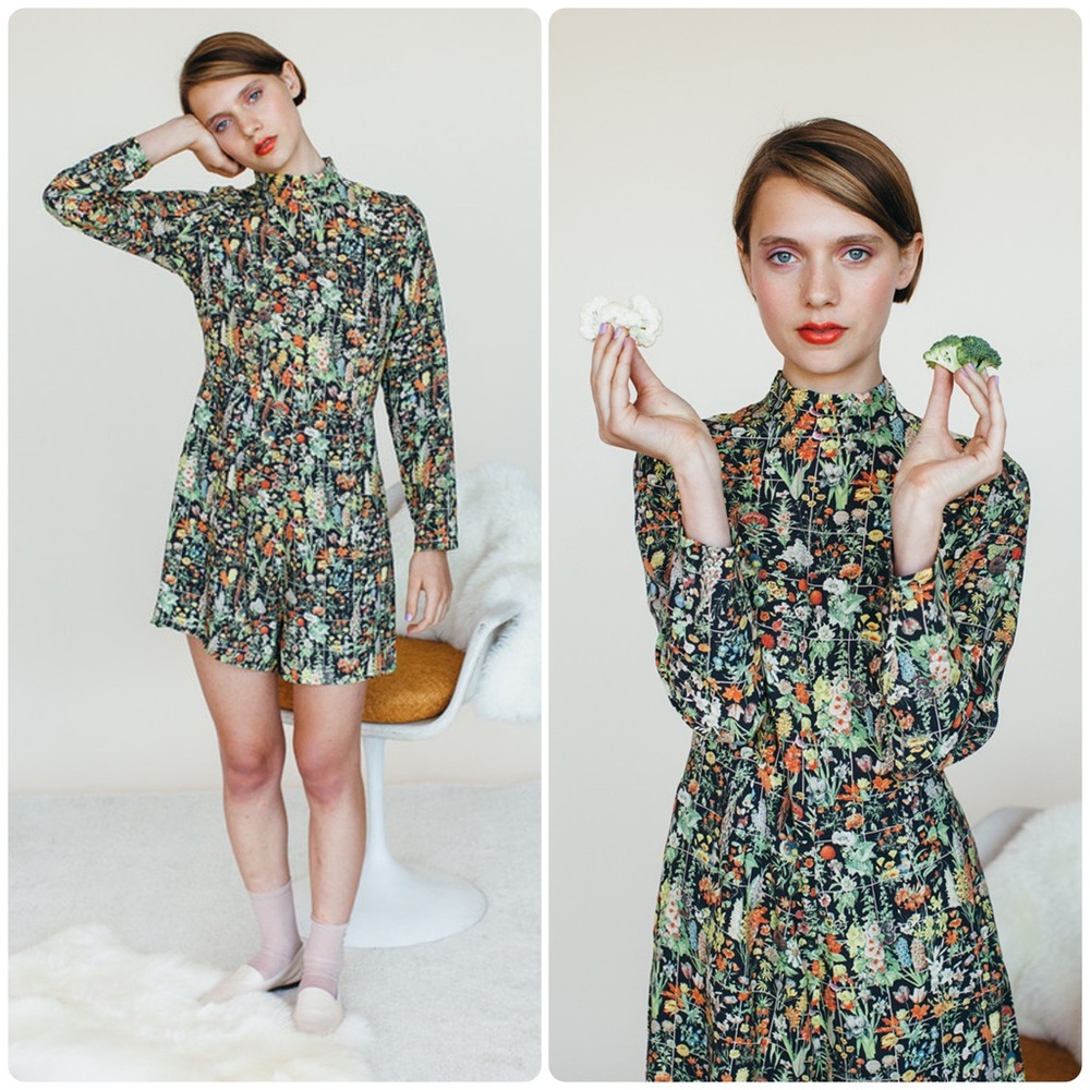 New! Samanatha Pleet Long Sleeve Mock Neck Floral Chart Romper 🌿🌻🪷 size 0